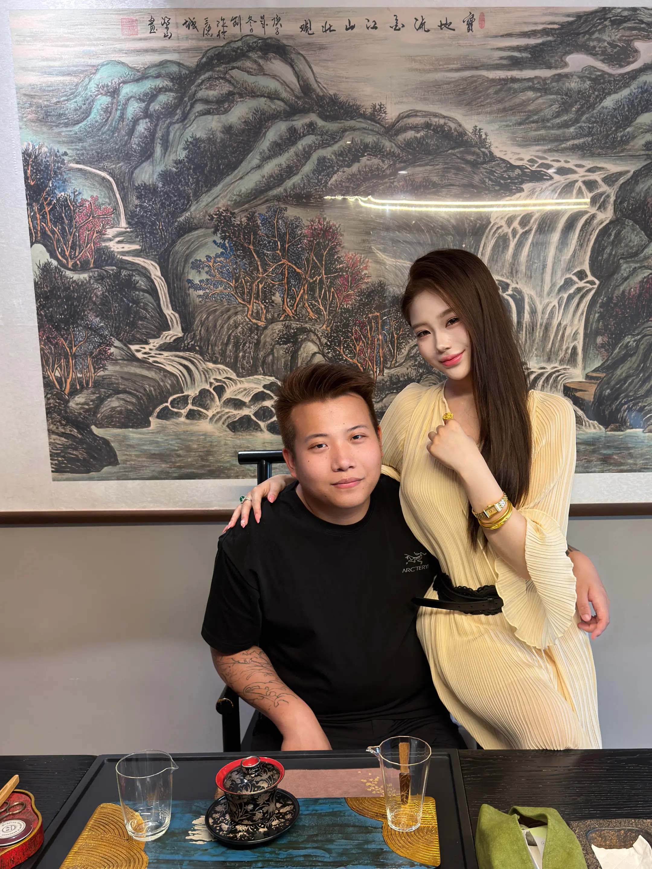 长情何须万金求，只要君妻永连心
