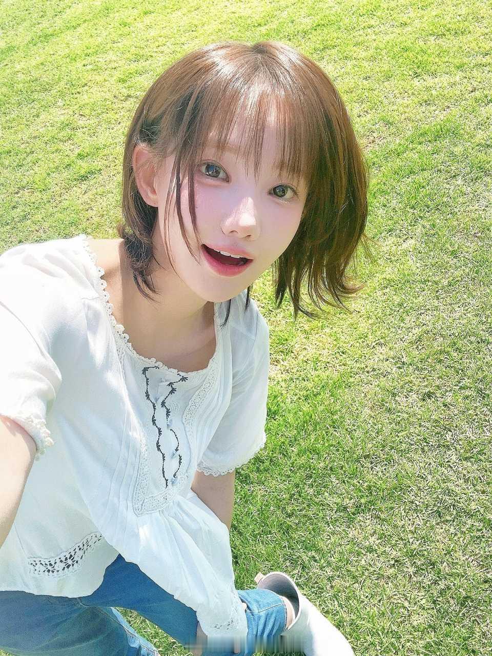 投投我们magenta宝宝，糊糊的但是很可爱的小女孩一枚！求求大家多多关注一下这
