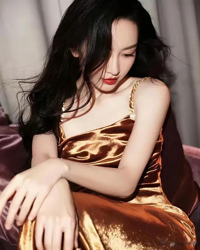 “返乡滞留”这个词又是谁研究出来的？
这几天可真是刷屏了呀，言传是农业农村部发布