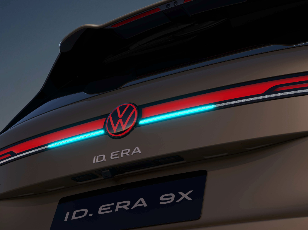 车若初见 大众标，超5米2长，轴距过3米，增程大六座，宁德时代65.2度大电池，