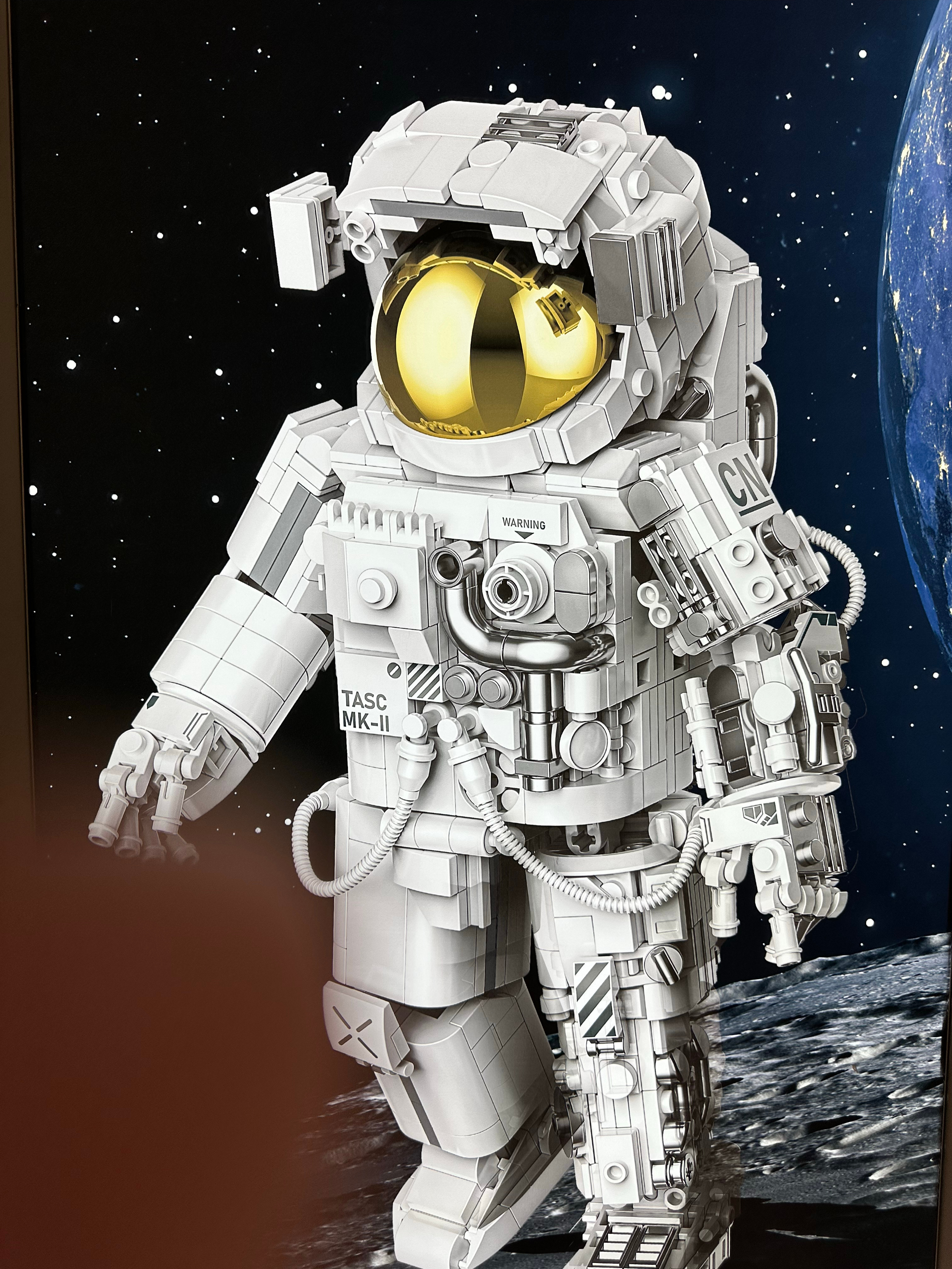 这张拍的太有科技感了（简直像AI画出来的）晚安宝子们。 ​​​