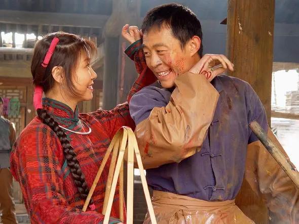 可否说出一部你看了三遍以上的电影或电视剧《大染坊》看了20遍也不止！话说就那么好