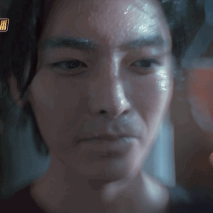 同是可爱女宝 网络环境比较宽容没有多少争议黑子最多做个墙头路粉 严厉做什么都要莫