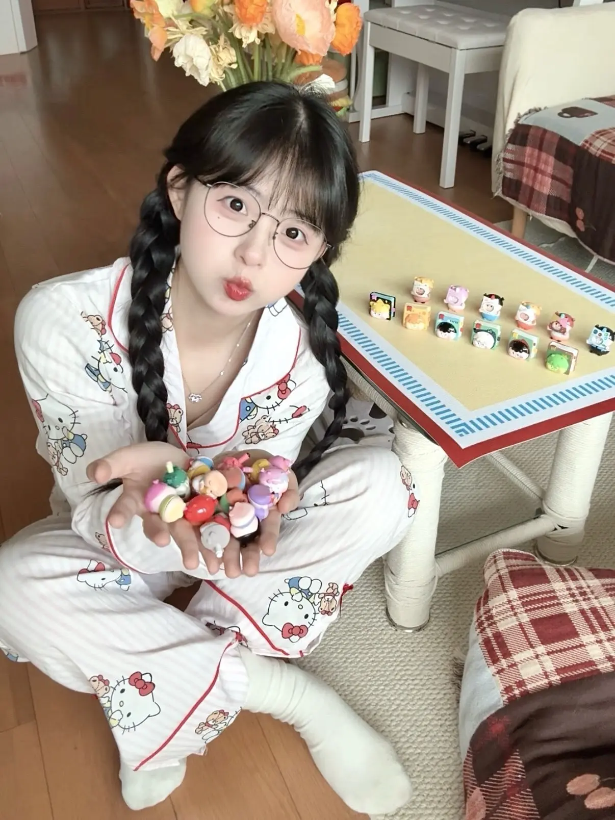 我一直都是小孩的性格，我不吃激将法，我需要一个经常夸我的人，那样我会做的特别好