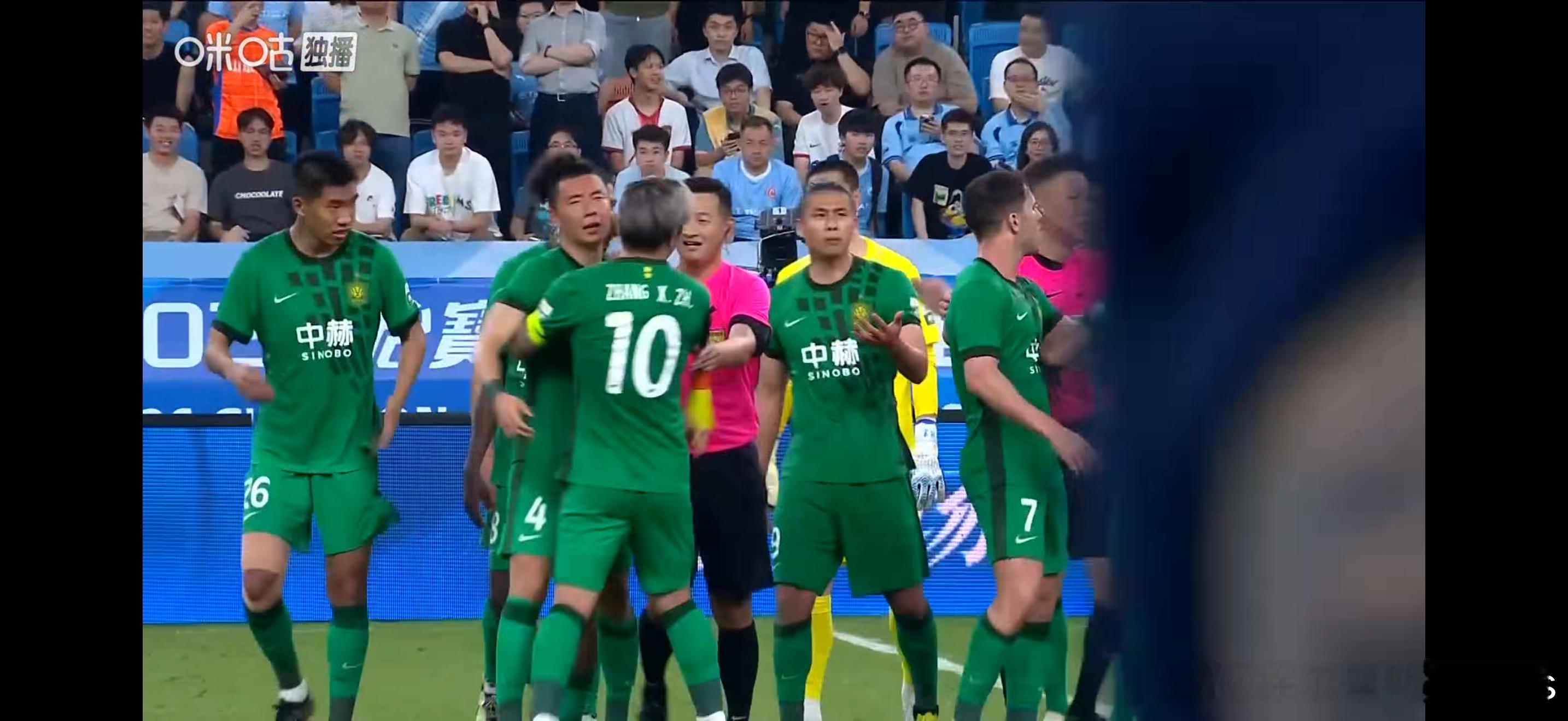 赢球，有多不容易呢？从3月，到4月从武汉，到深圳从一批伤员，到另一批伤员真的，太