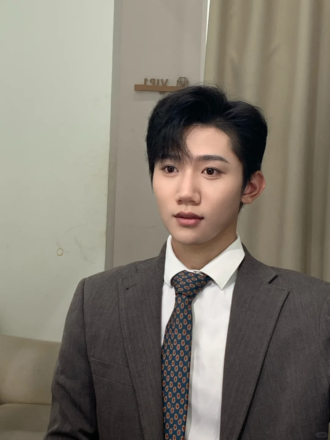 婚样男模自己做韩式发型第二弹