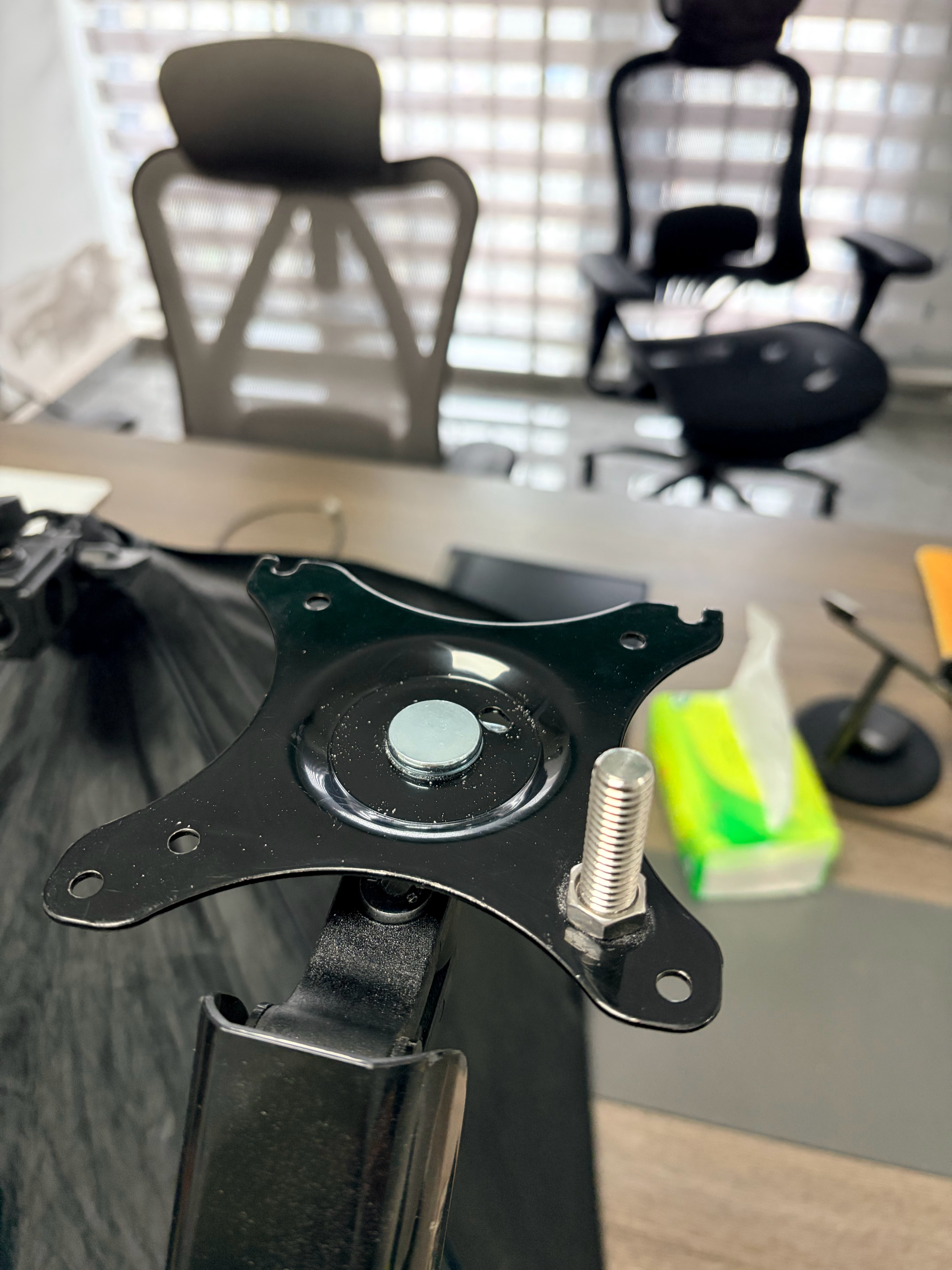 限制显示器稳定器的正确用法。