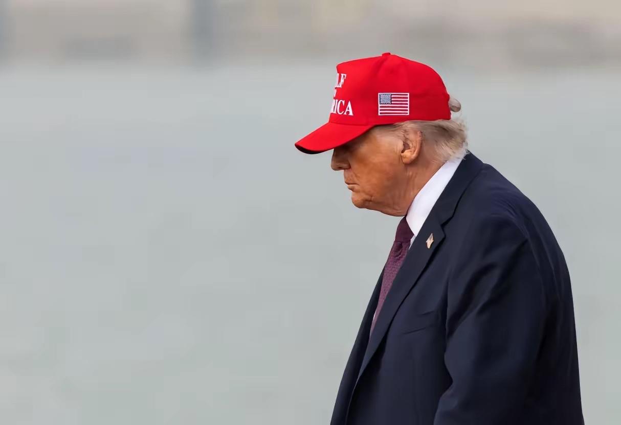 特朗普最新声明：会有更多美军伤亡，但我们正在做“善事”

美国突然对伊朗发动袭击