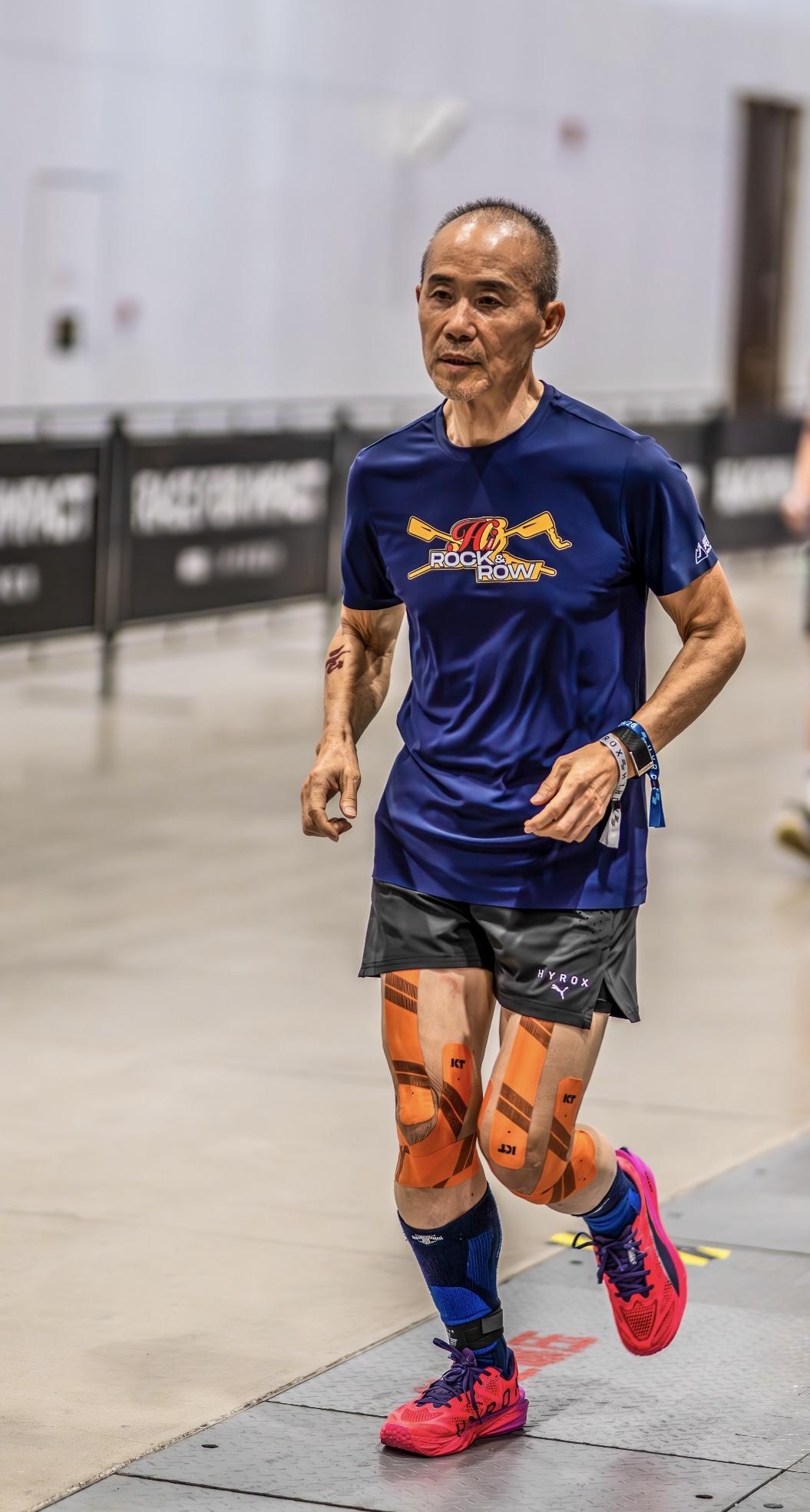 3月22日，王石现身北京，参加hyrox体能比赛，真是给我上了一课。

王石年轻