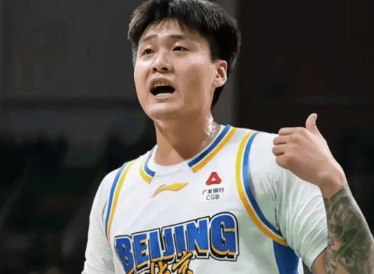 北京时间9月5日，今日的CBA夏季联赛青岛站继续进行，赛程如下：

第一场：辽宁