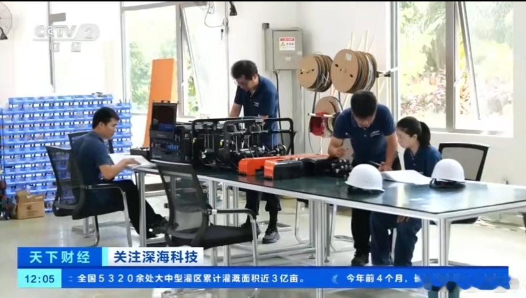 我国海洋经济总量首次突破10万亿元 海洋工程装备制造业国际份额全球第一[鼓掌][