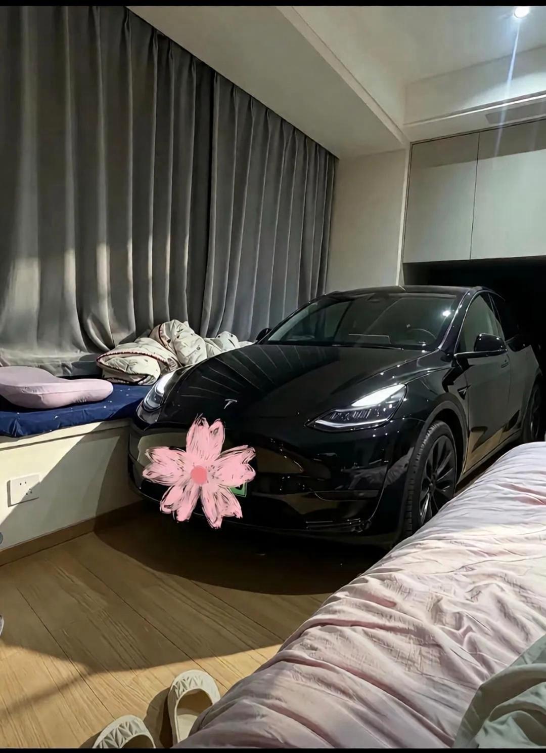 咋开进来的