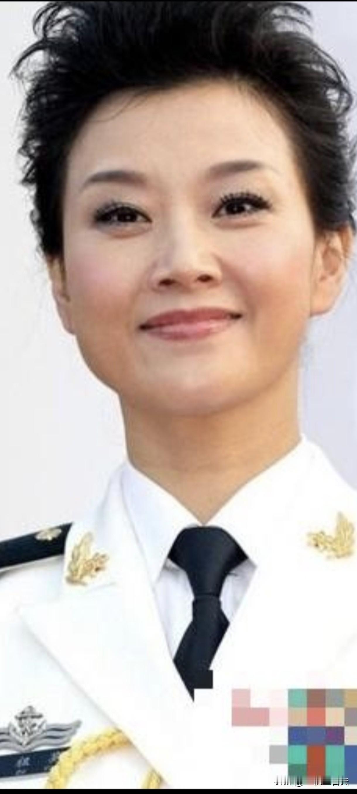 《女人间的比美比才能》
   [微风][微风][微风][送自己一朵花][微风][