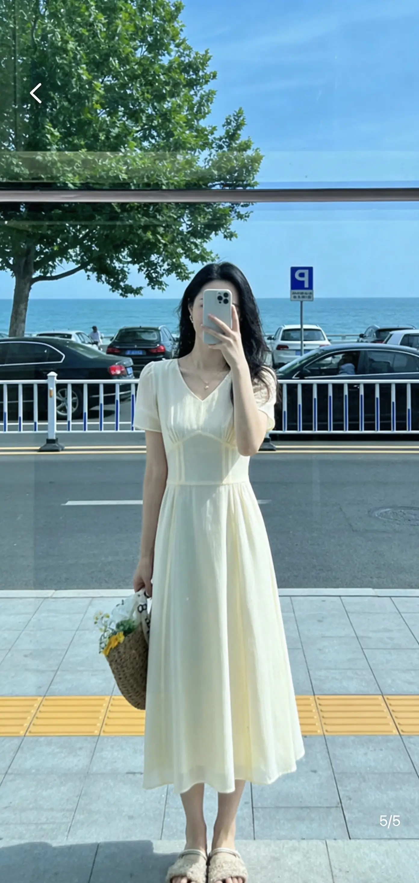 “暖一个心需要很久很久         凉一颗心只需要一瞬间”