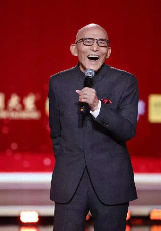 游本昌先生离世，济公经典永驻人间