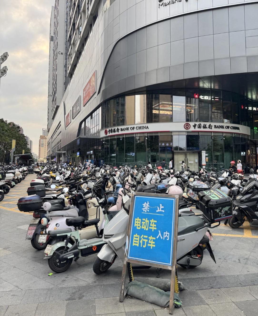 这个牌子是来搞笑的吗？