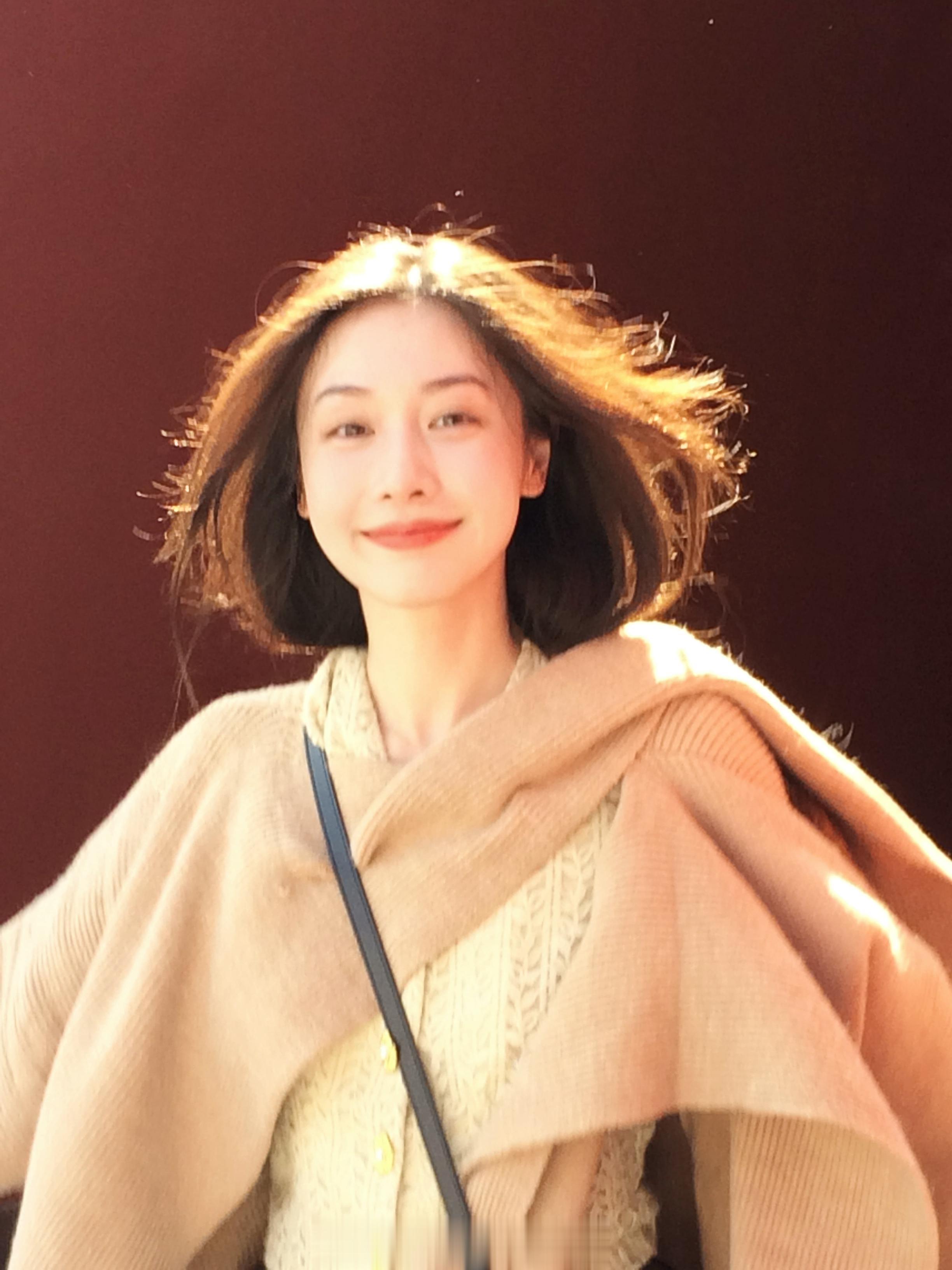 在故宫可以拍出十年前的感jio好喜欢北京的一切、、、 ​​​