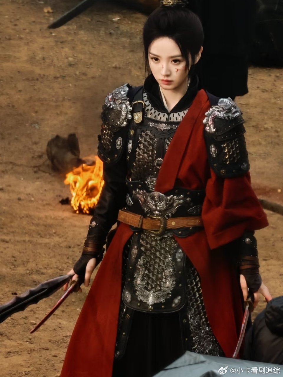 原来小时候就吃过簪花将军的细糠了逐玉 两者题材都不一样，搞什么对比 