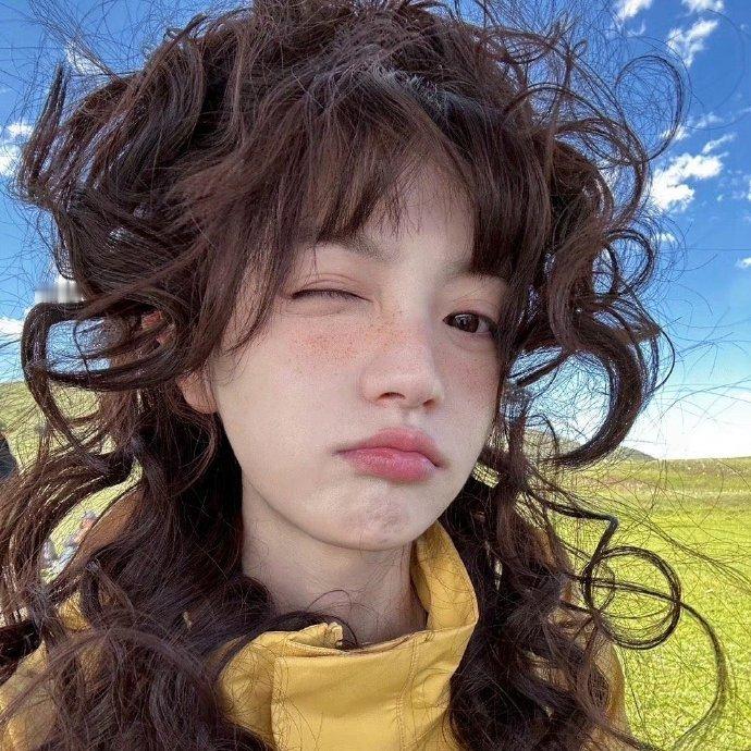 田曦薇头像合集🎀小田真头像大户！！ 