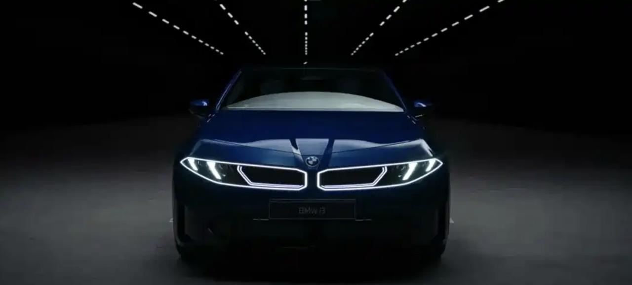 【全新一代宝马i3官图泄露？】近日，我们从社交媒体获取了一组疑似全新一代宝马i3