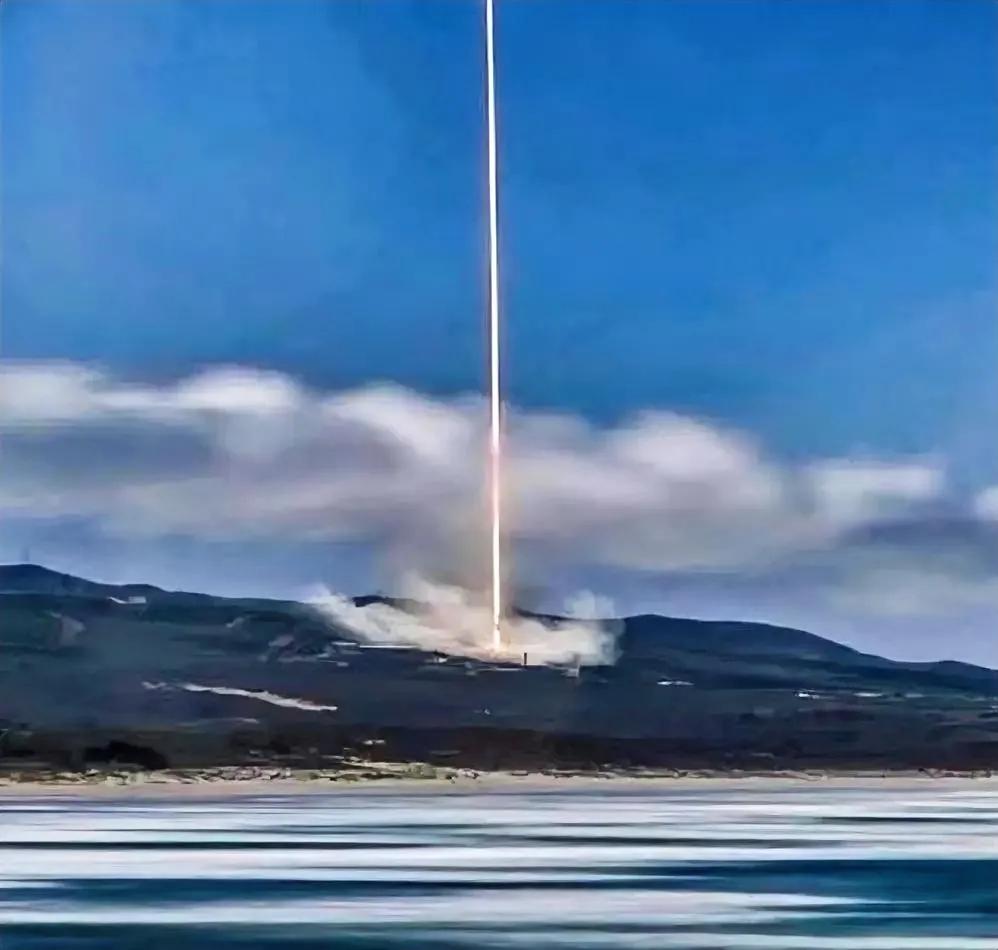 天灾还是人祸？美国夏威夷这场大火来的太突然、太猛烈，堪称美国百年以来最大的一场火