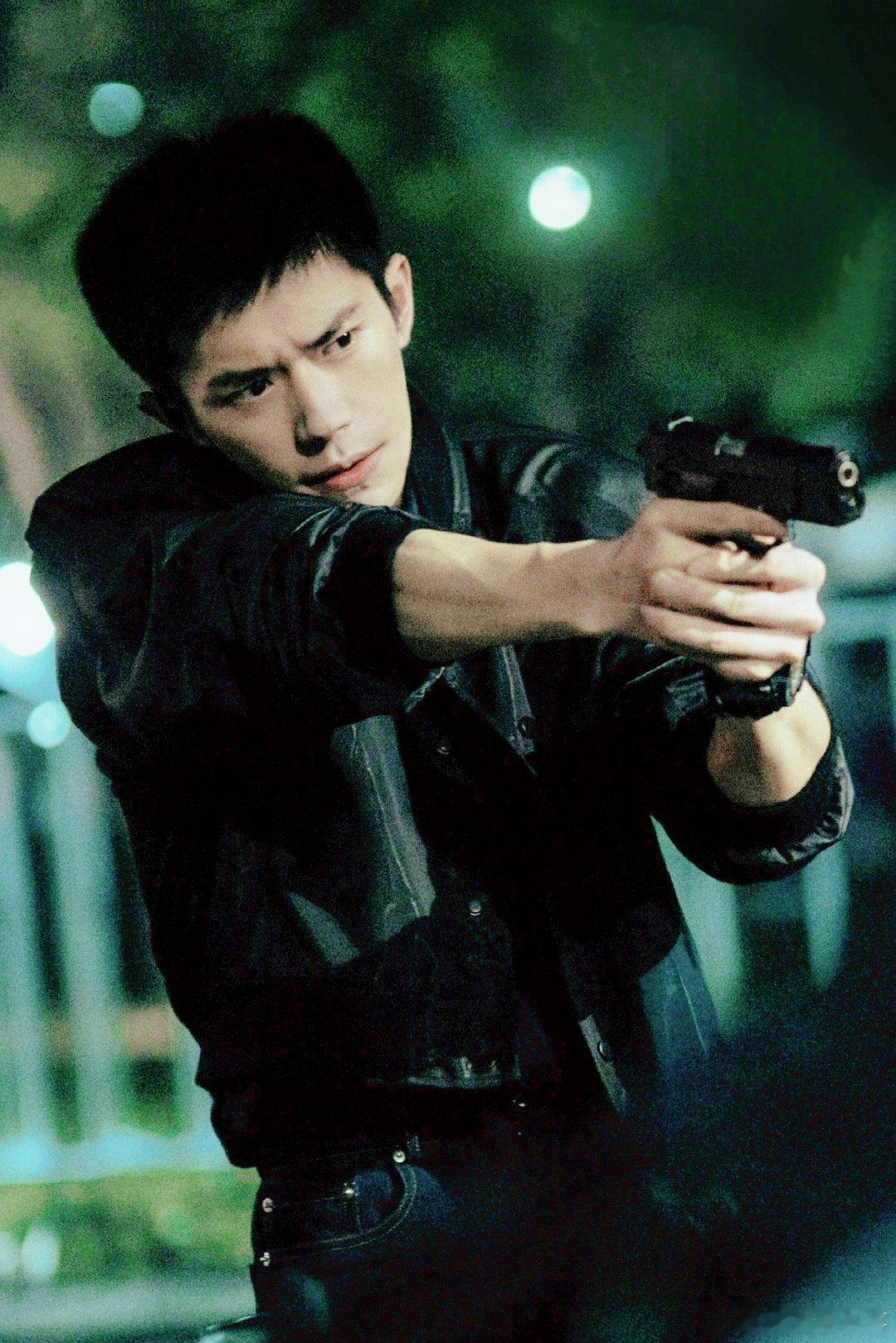 演员过硬了才敢怼脸拍 这就是演员与角色的共生！易烊千玺的怼脸拍从不是颜值展示，而