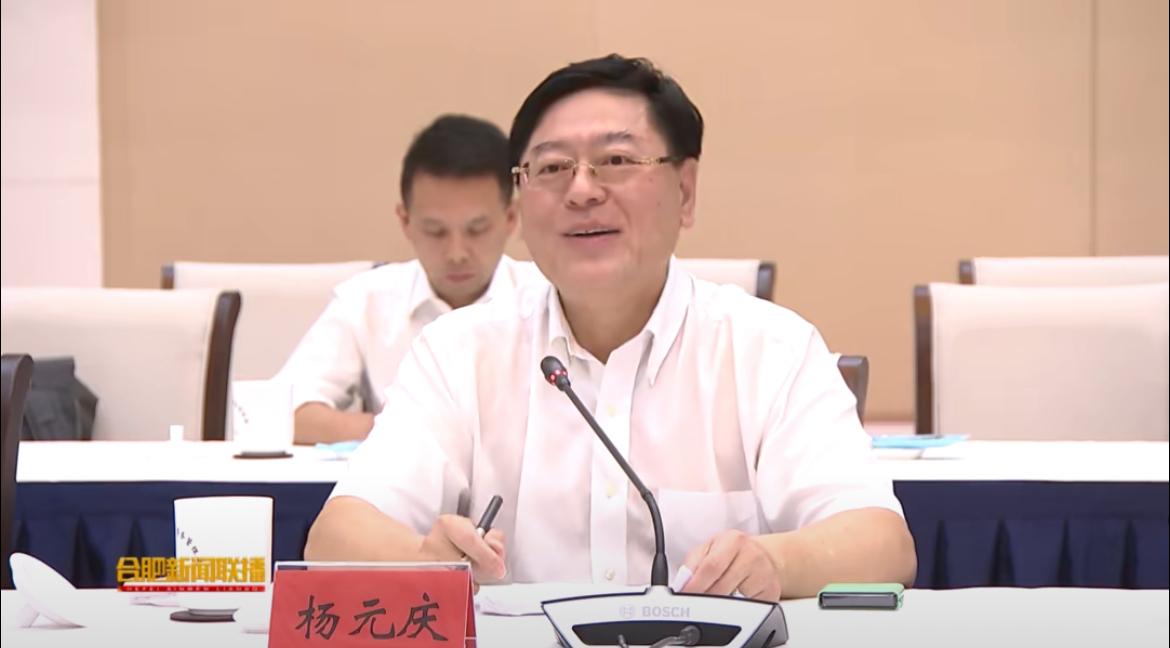 9月18日，联想集团董事长兼CEO杨元庆一行，在合肥。