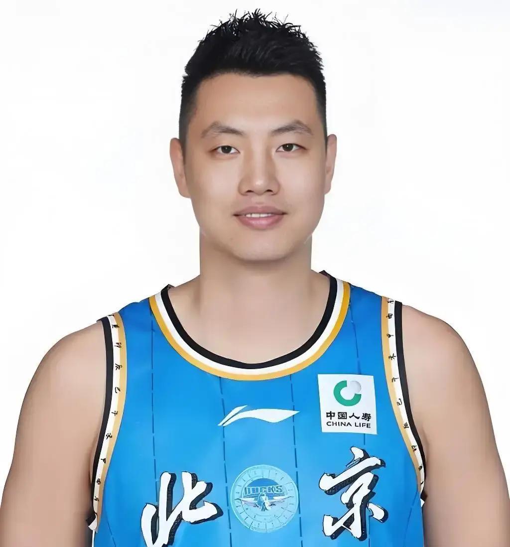 说出来可能有人不信，现在CBA里河北籍球员，还真挺能打。
 
山西队的张宁，场均