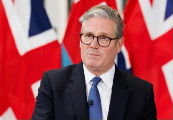 最快本周下台？斯塔默心腹大将离开，内阁集体逼宫，访华或成绝唱
 
最近英国政坛不