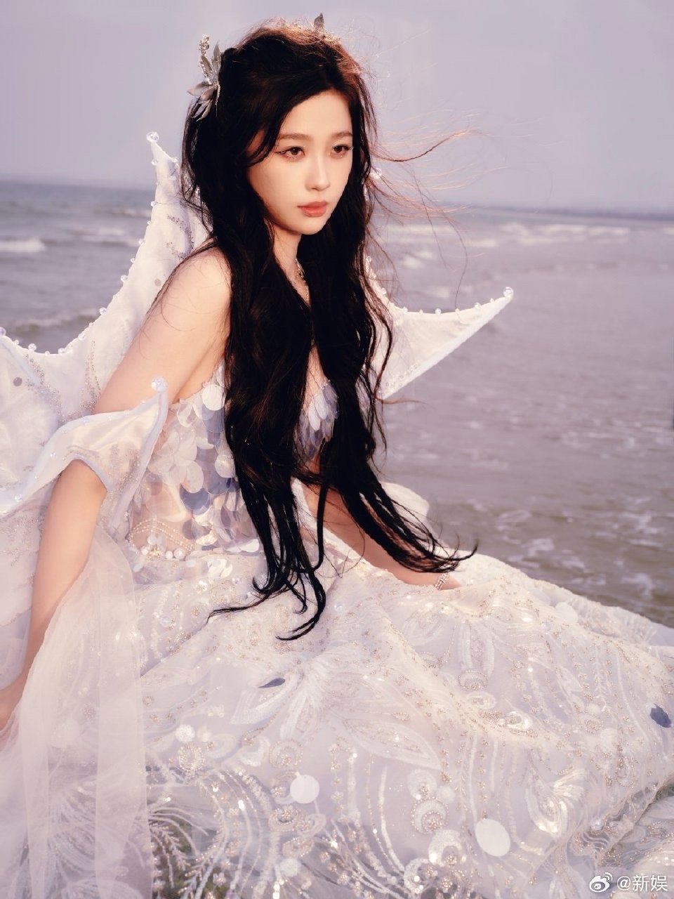 虞书欣浪花澎湃  虞书欣澎湃舞台造型 绝美虞书欣澎湃舞台造型！绝美造型啊！ 
