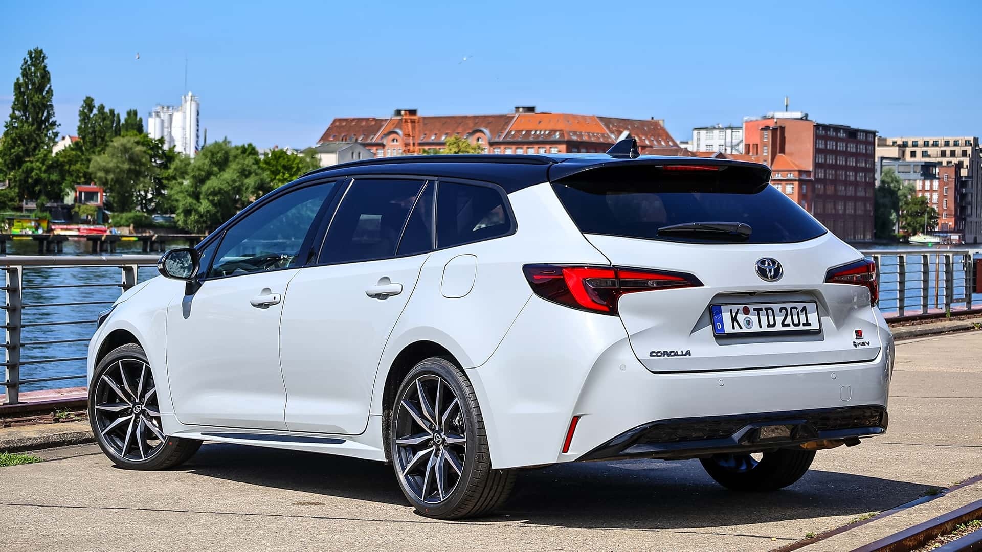 Toyota Corolla Touring Sports (2026) 