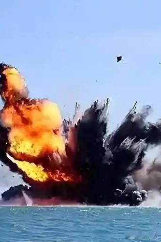 下周一A股的热点可能是石油、燃气和采掘行业。

周末有两个消息值得关注：

一是