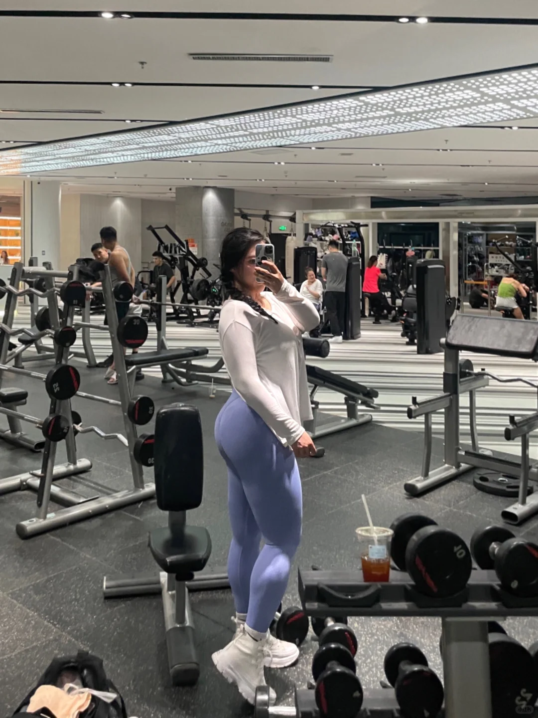 我的蜜桃臀是命中注腚的