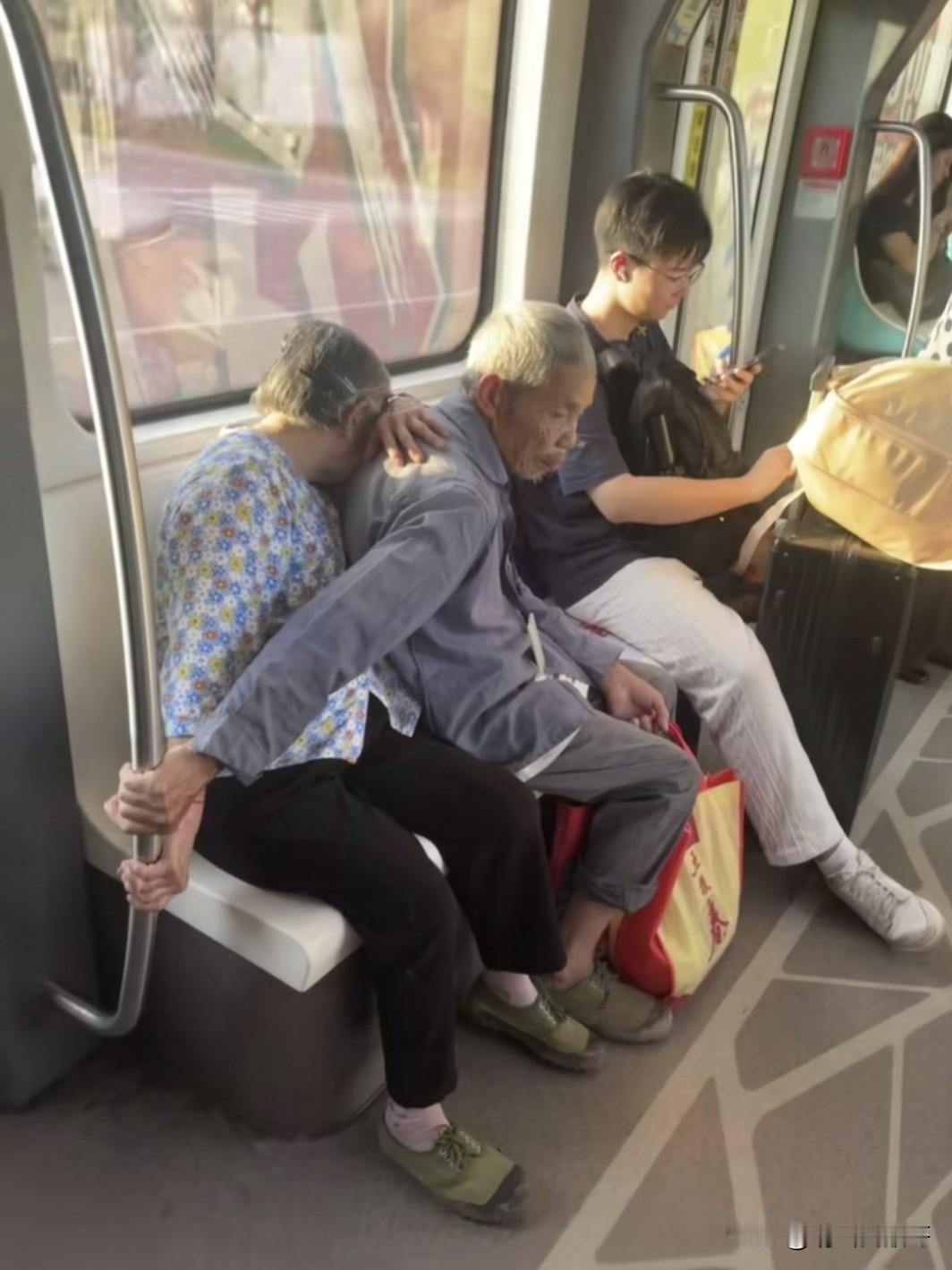 什么520鲜花红包？在这组照片面前都弱爆了