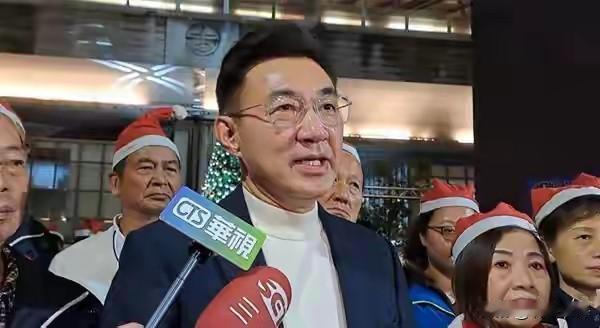郑丽文又陷入两难了！！！
 
刚靠“三顾茅庐”把王金平请回来当最高顾问，好不容易