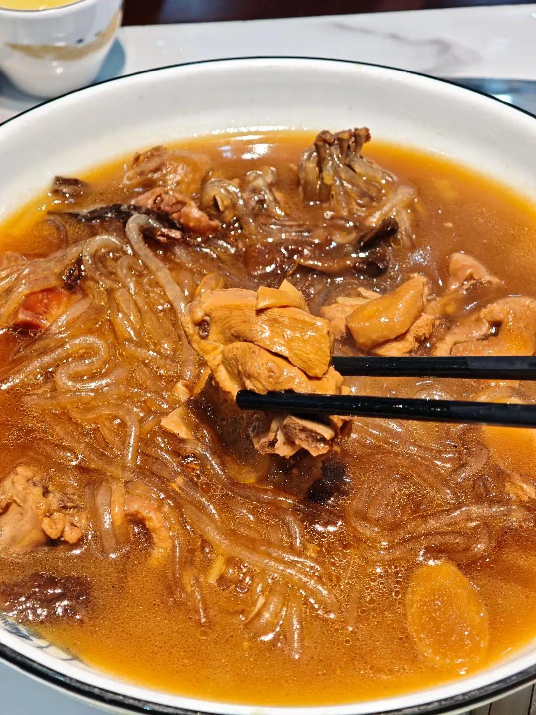 东北厨房｜天河N刷不腻的宝藏东北菜😋 还是朋友推荐的😉天河公园附近最好吃的东