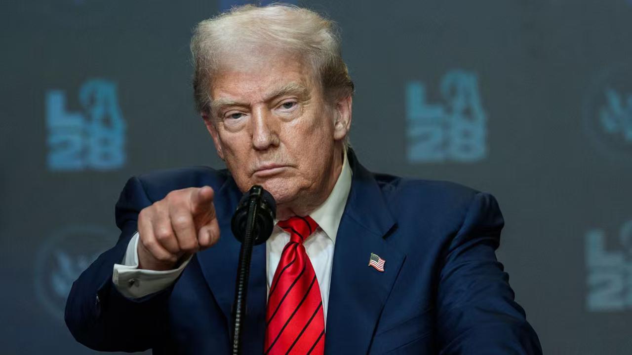 [彩虹]美参议员林赛·格雷厄姆（Lindsey Graham）（已被俄列入恐怖分