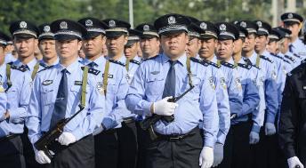 深度解析：海南警察学院，究竟是什么来头？
01 25年突然冒出来的海南警校，凭什