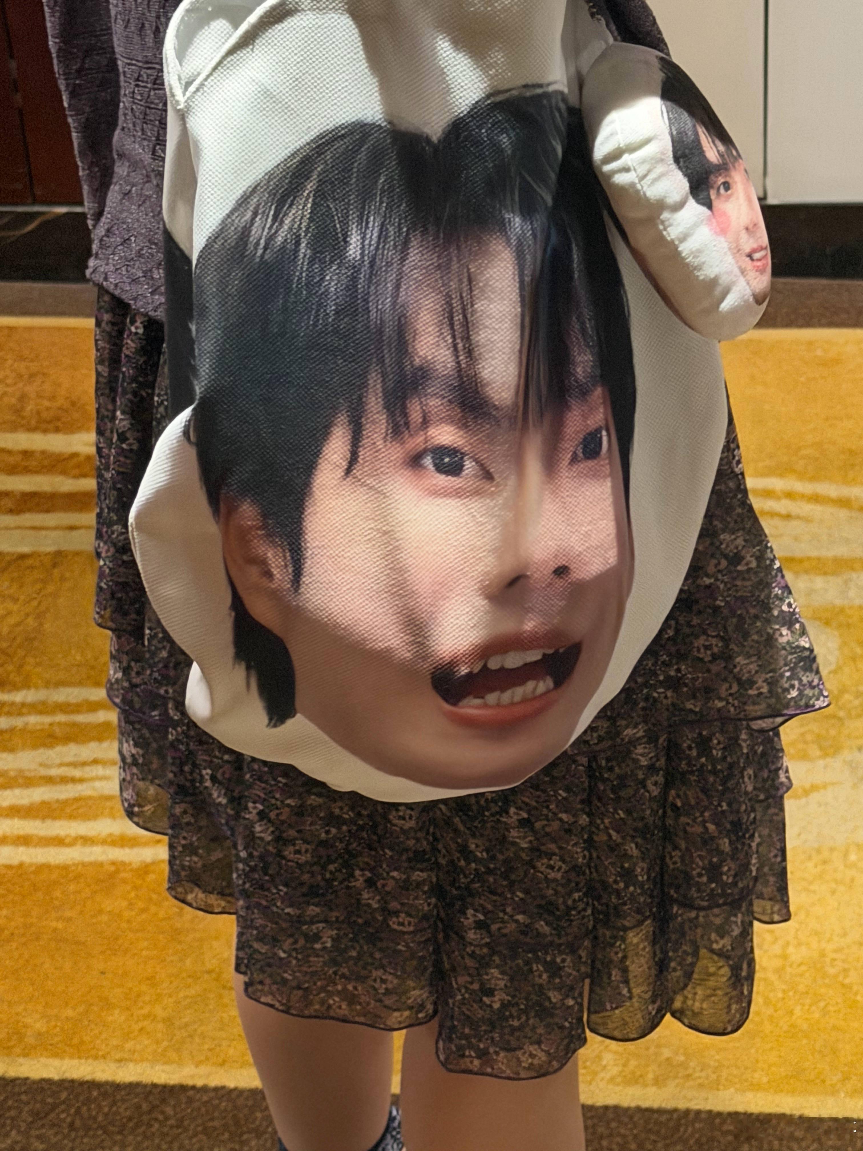 谁能绷住 