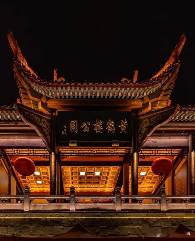 申请成为你的头条思想搭子 申请成为你的头条思想搭子，一起聊聊最近那些让人热议的事