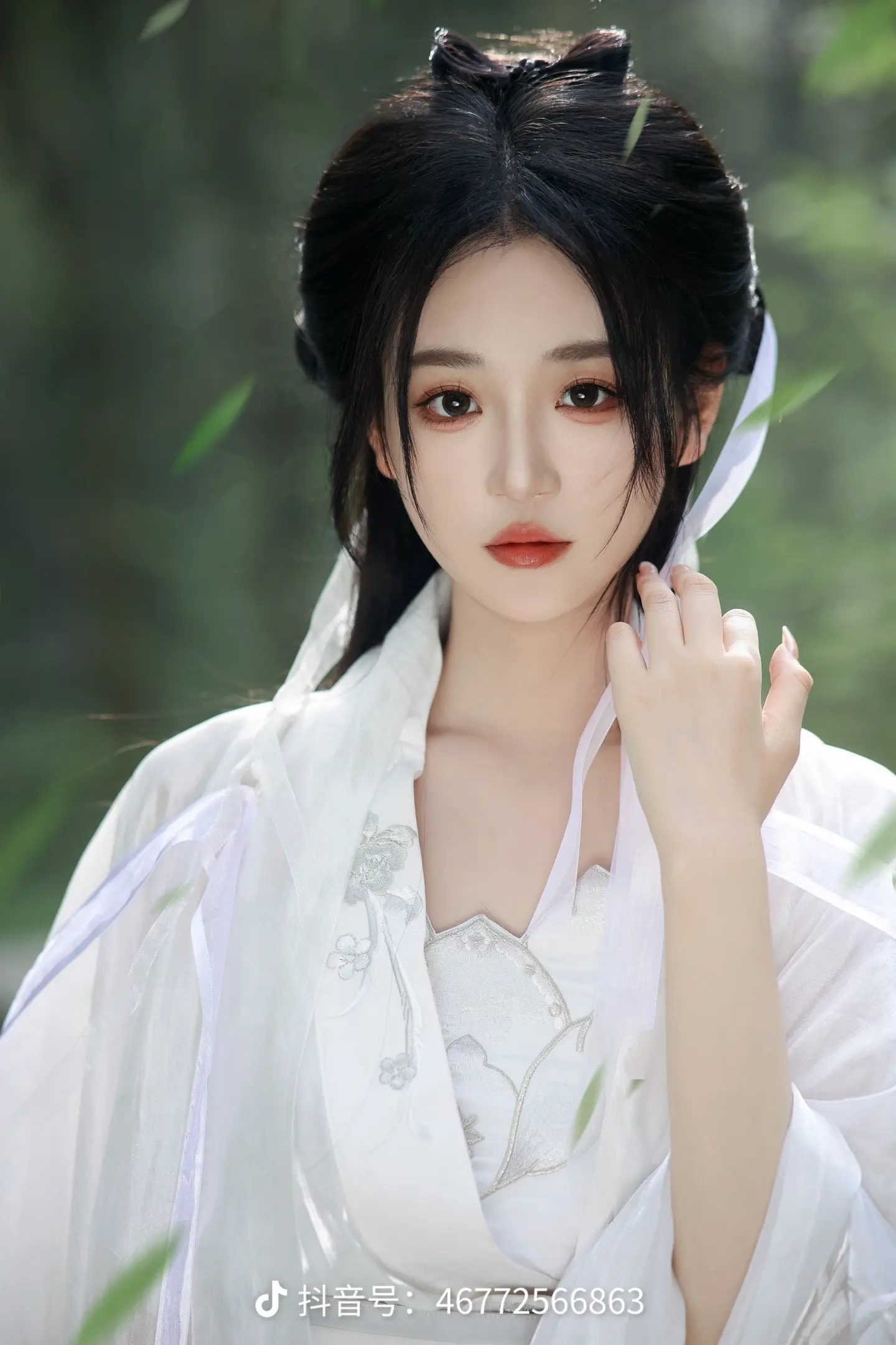 氛围不够，竹叶来凑。