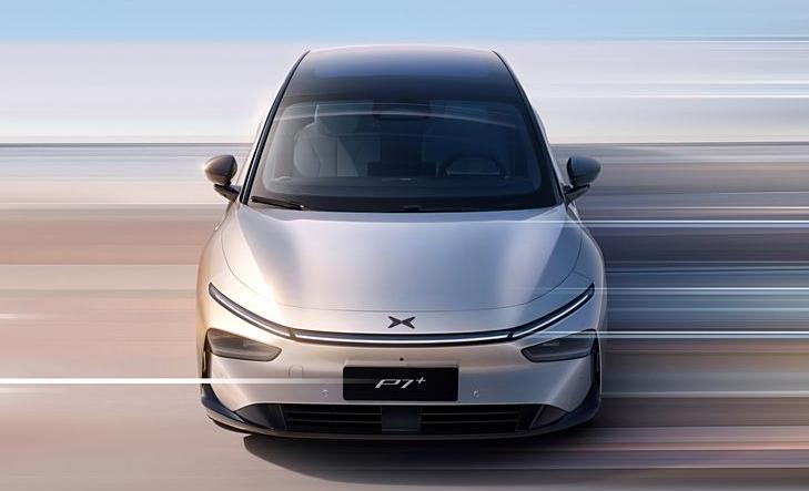 小鹏又要出一款全新轿车，名字叫做P7+。从定位上来看，这台车是要高于现款小鹏P7