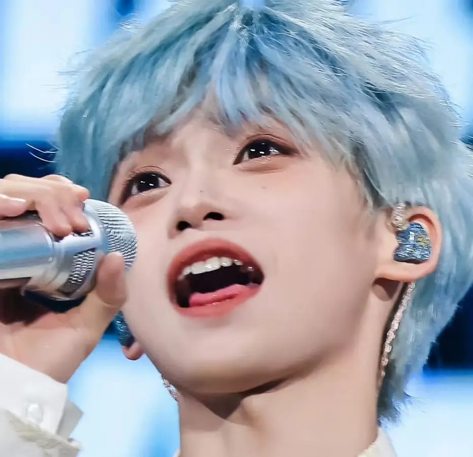 向全世界安利我担兔牙妹 