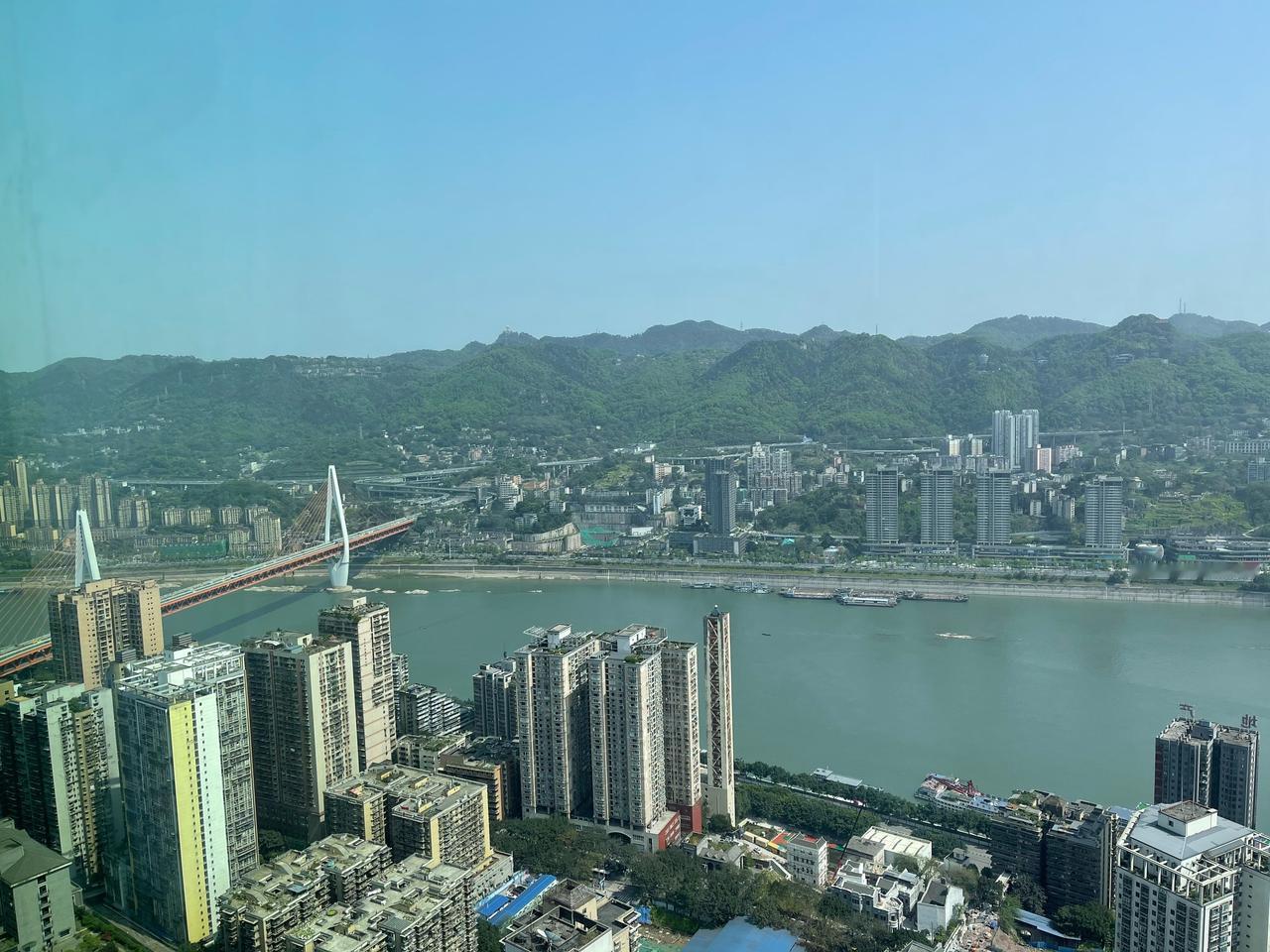 于海青：为何说重庆有个地方让我心动不已？重庆很大，主城区也不小，但是在主城区我最