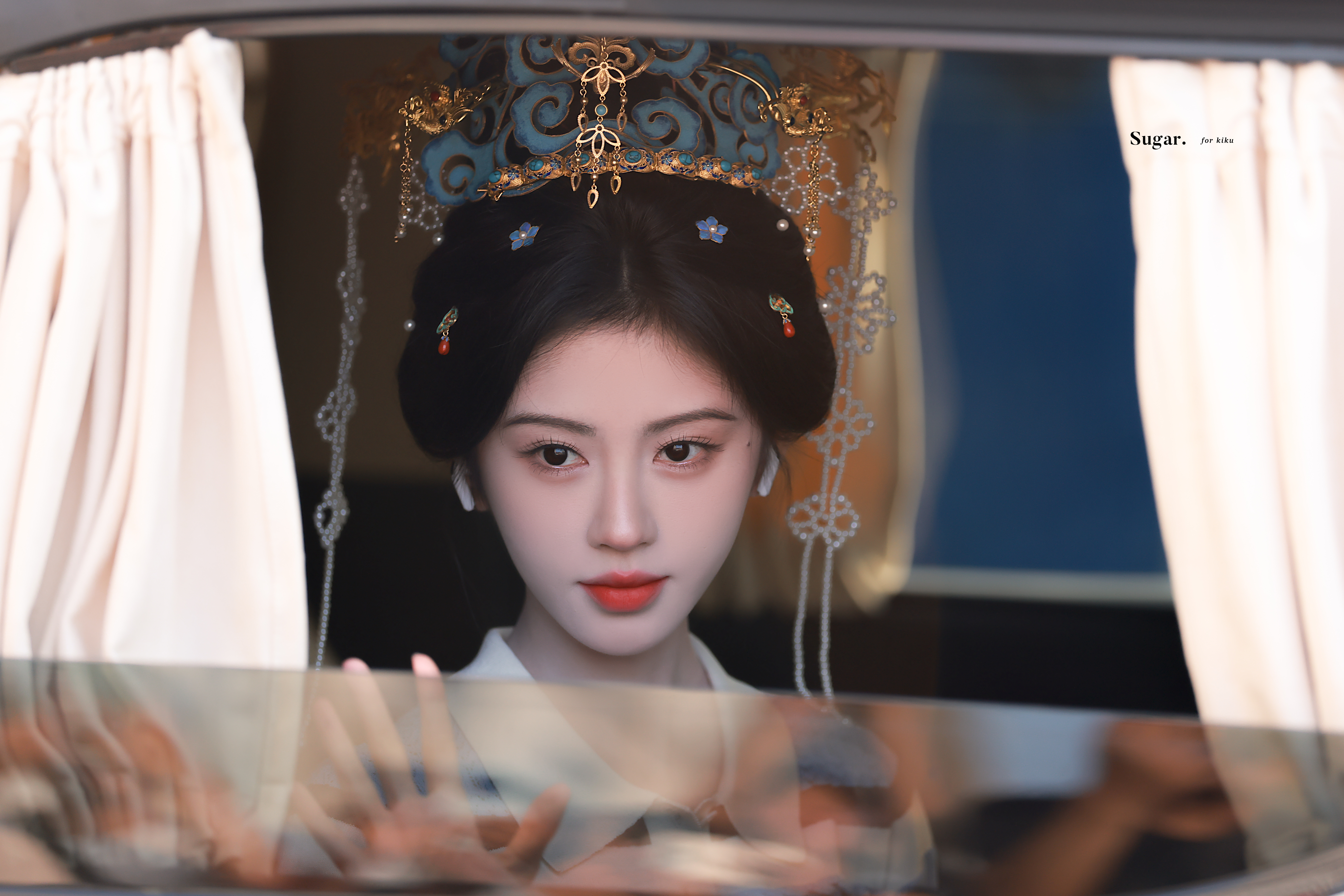 鞠婧祎苏绿夏 jjy鞠婧祎万花世界 “你是晚夏遗留在深海里的星星，想把我所有的温