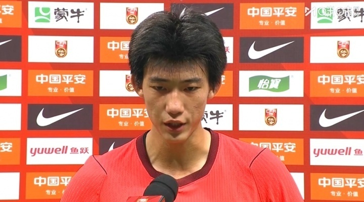 赵松源回应0比5巴勒斯坦赵松源：我觉得我们上下半场没有给对手足够的压力，让他们很
