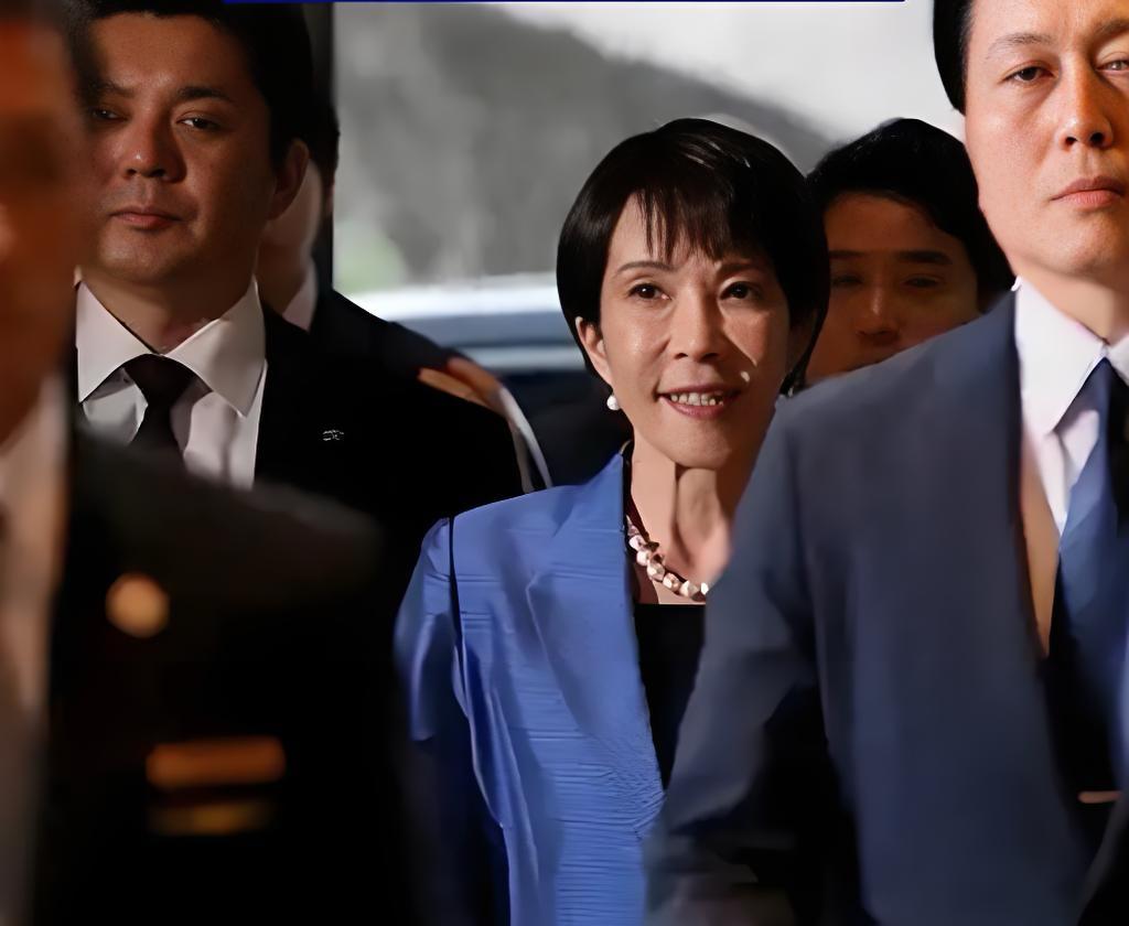 高市早苗这次胜选，还真得好好感谢那场48年一遇的大雪。札幌积雪超1米，青森部分山