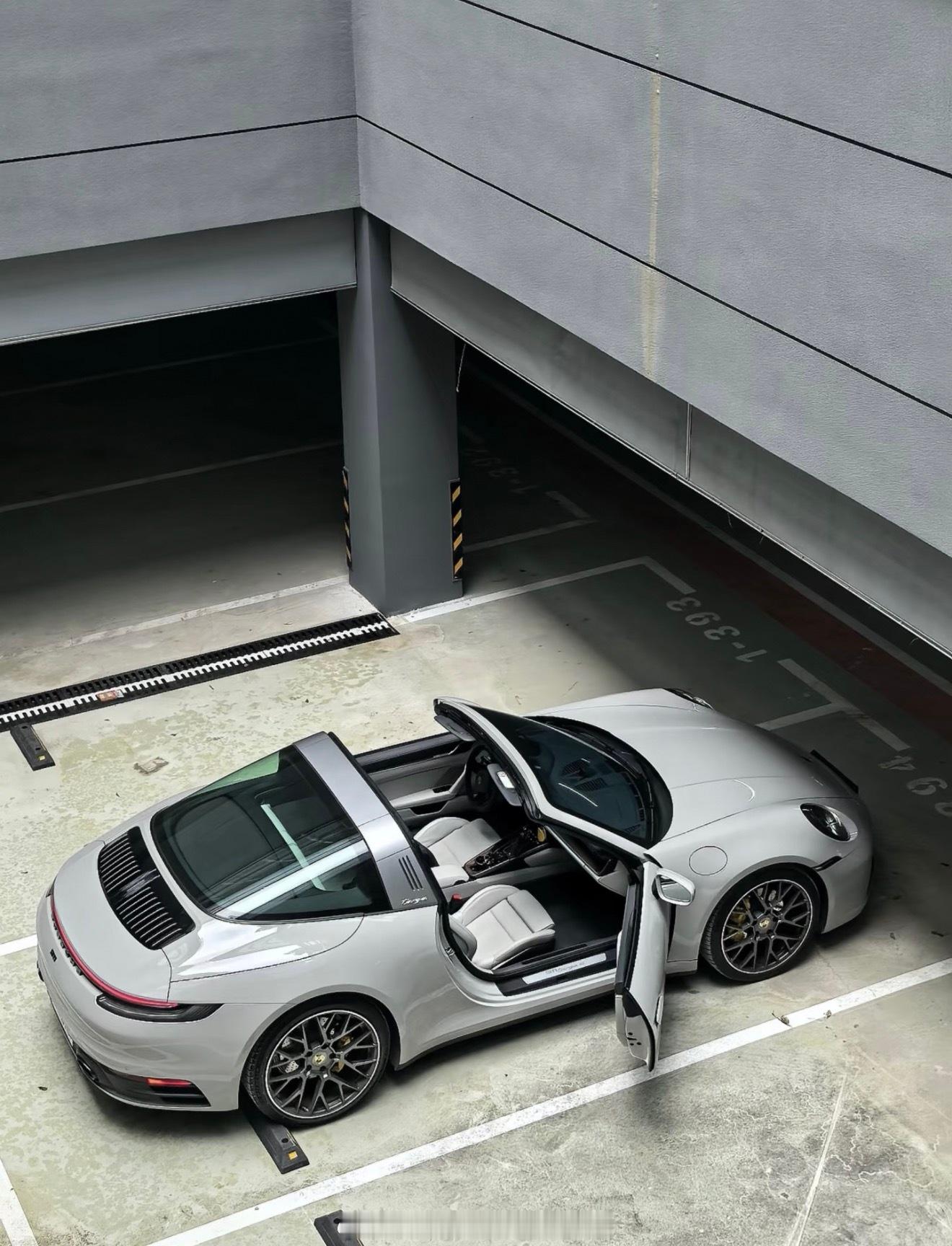 《西藏生死书》：“有时，我们需要清醒一下，真诚地问自己，如果我今晚就去世，该怎么