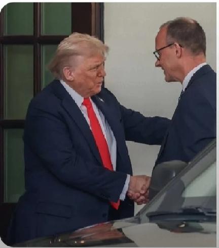 前脚离开中国，后脚被特朗普迎请去白宫，这背后或许真有特朗普怕德国变心的因素。特朗