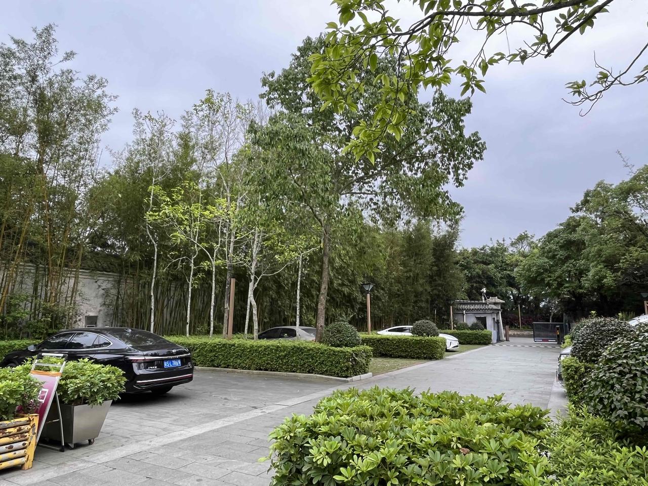 专车[大笑][大笑]